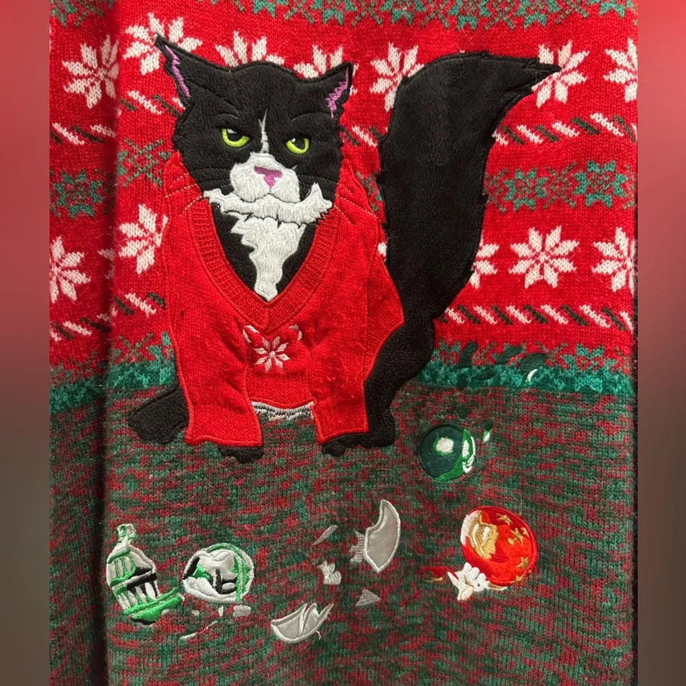 33 Degrees Cat ‘Ugly’ Christmas Sweater, Soft Comfy Cozy - Picture 3 of 10